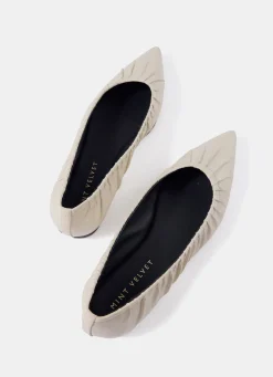 Arella Cream Leather Flat Pumps