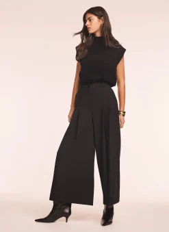 Black Pleat Detail Crop Wide Trousers