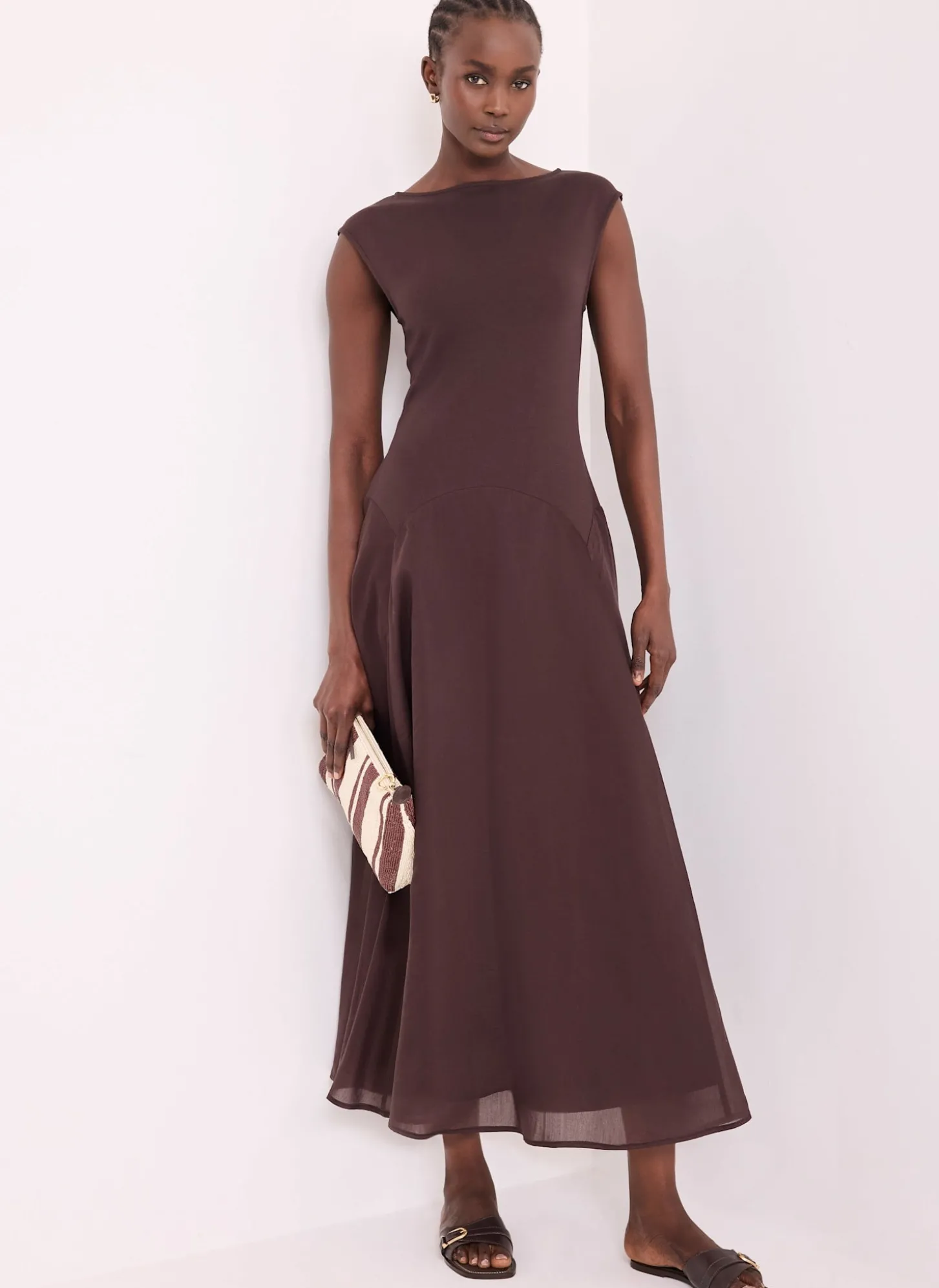 Brown Sleeveless Midi Dress