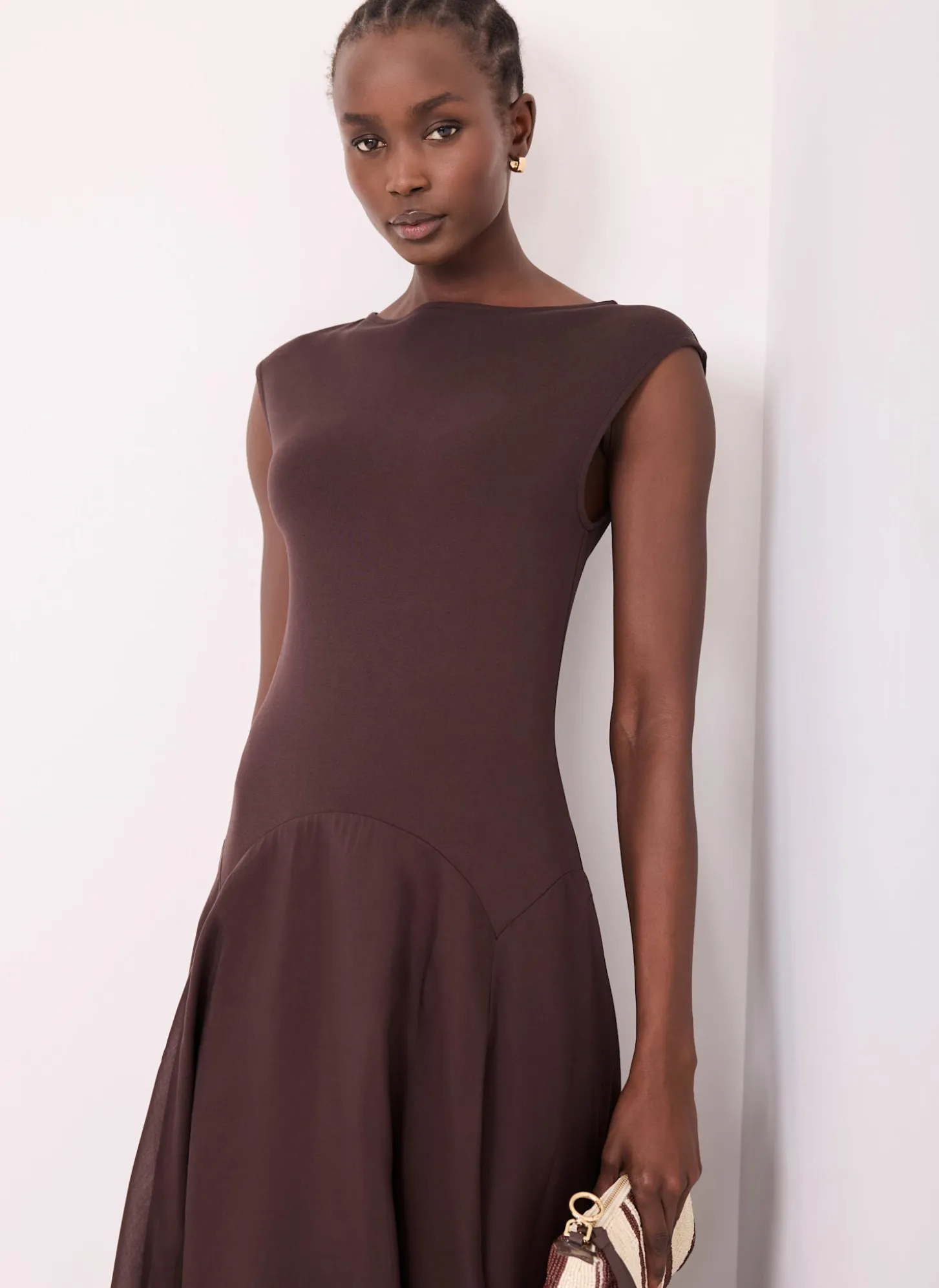 Brown Sleeveless Midi Dress