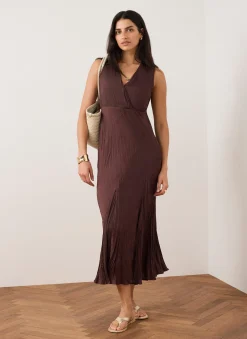 Burgundy Crinkle Maxi Dress