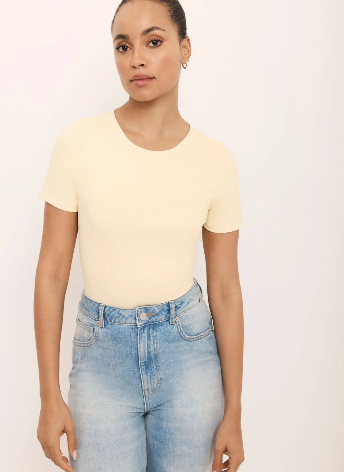 Butter Yellow Short Sleeve Top