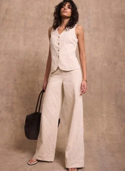Cream Diamond Textured Wide Jeans