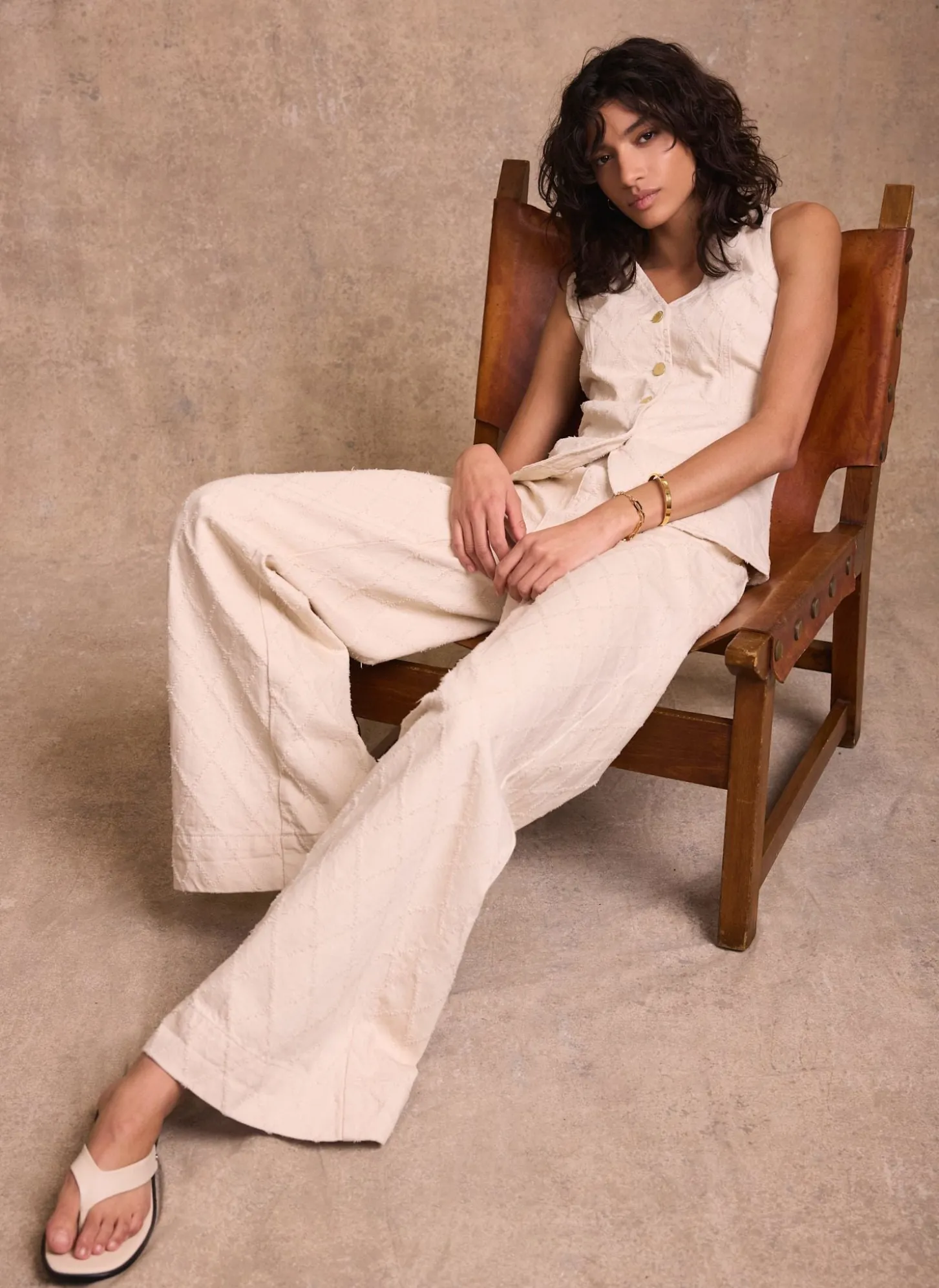 Cream Diamond Textured Wide Jeans