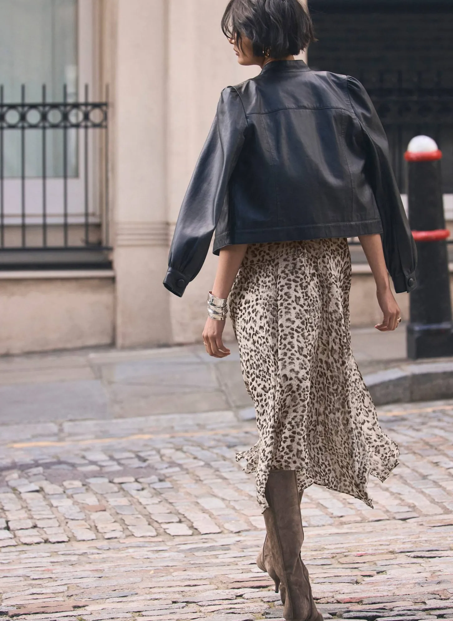 Leopard Print Cap Sleeve Midi Dress