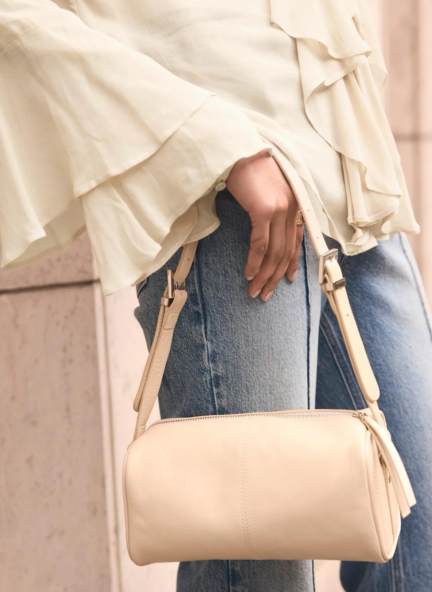Matilda Butter Yellow Leather Shoulder Bag