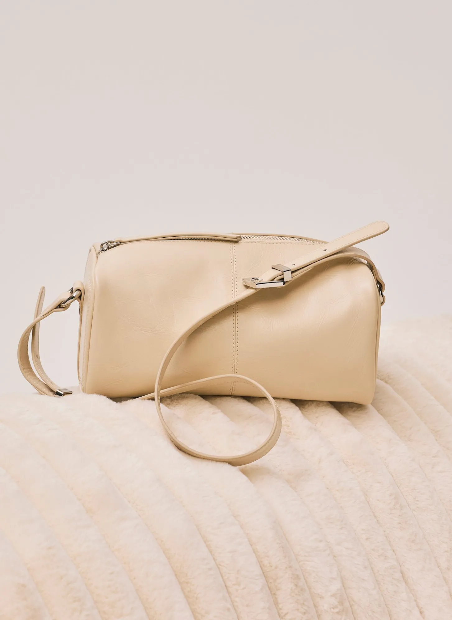 Matilda Butter Yellow Leather Shoulder Bag