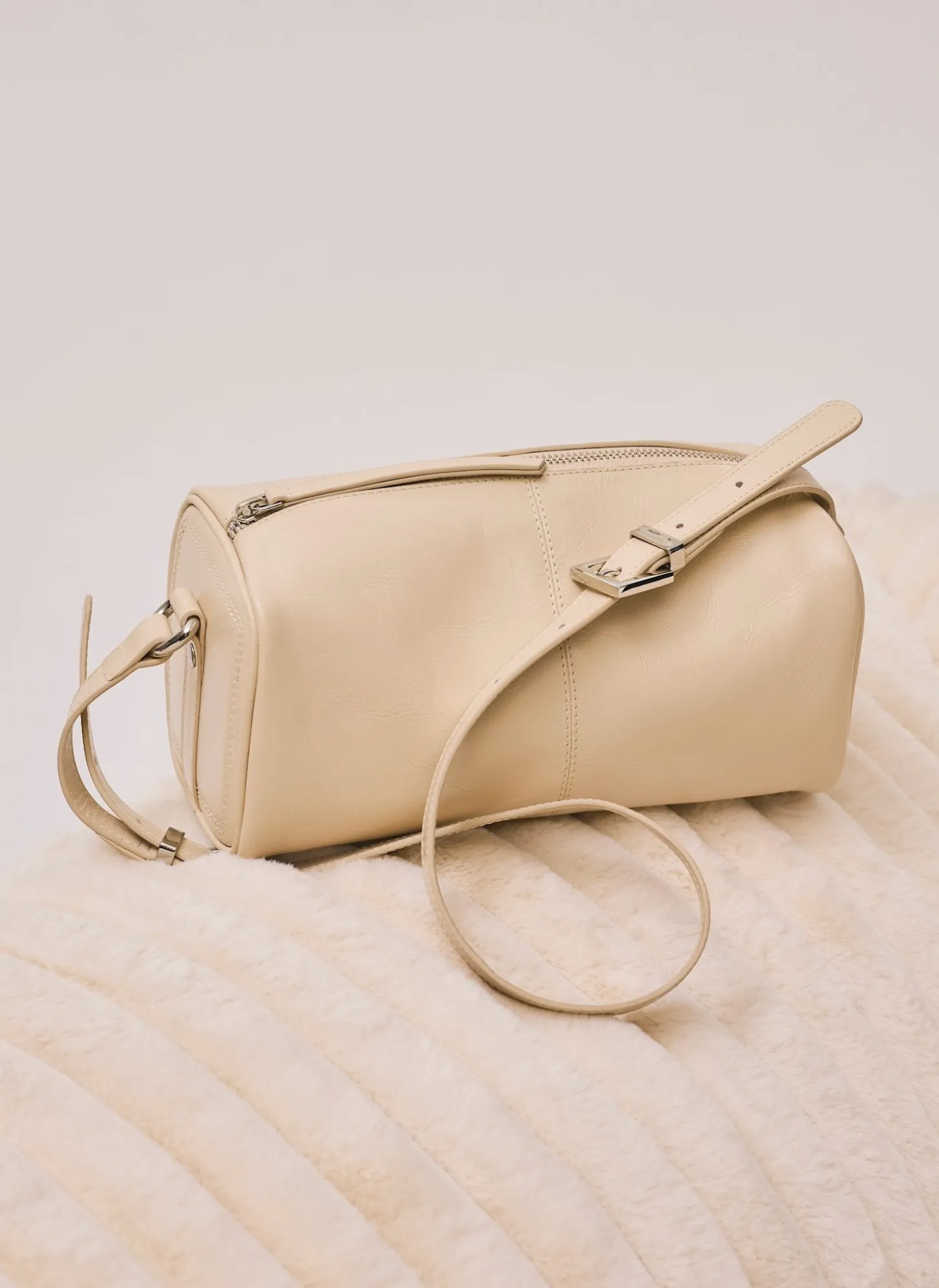 Matilda Butter Yellow Leather Shoulder Bag