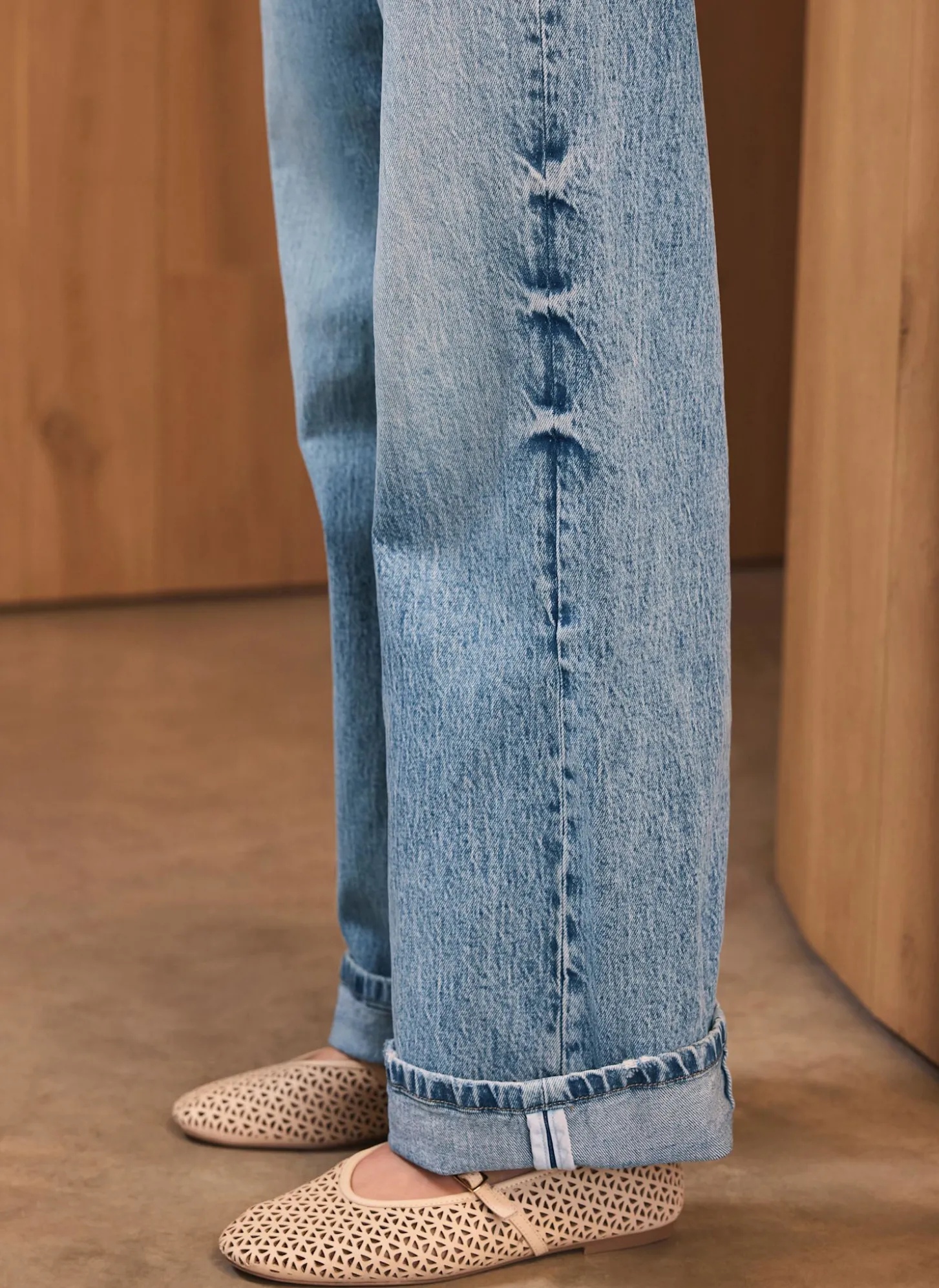 Mid Indigo Workable Wide Jeans