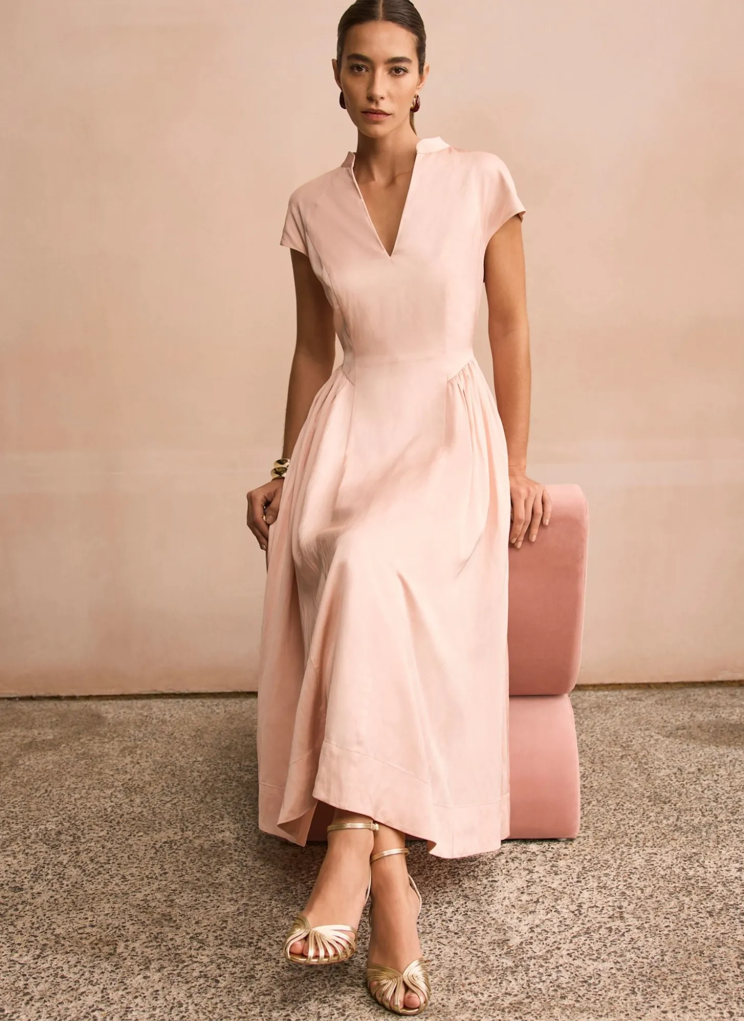 Pink Ruched Detail Midi Dress