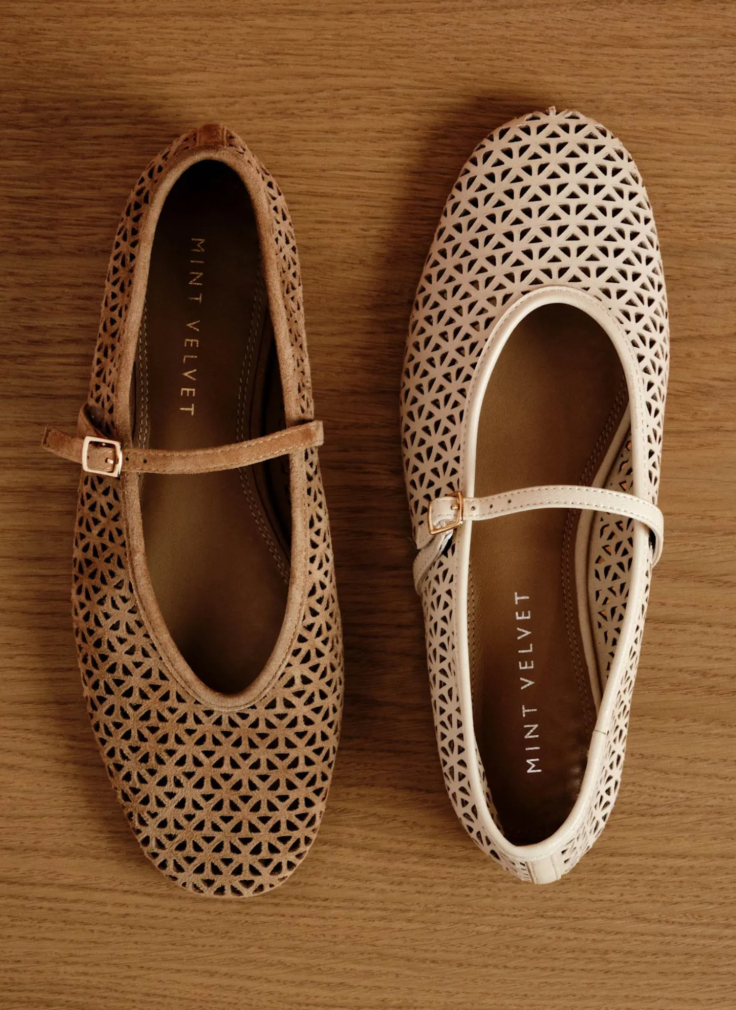 Tabi Cream Leather Ballet Flats