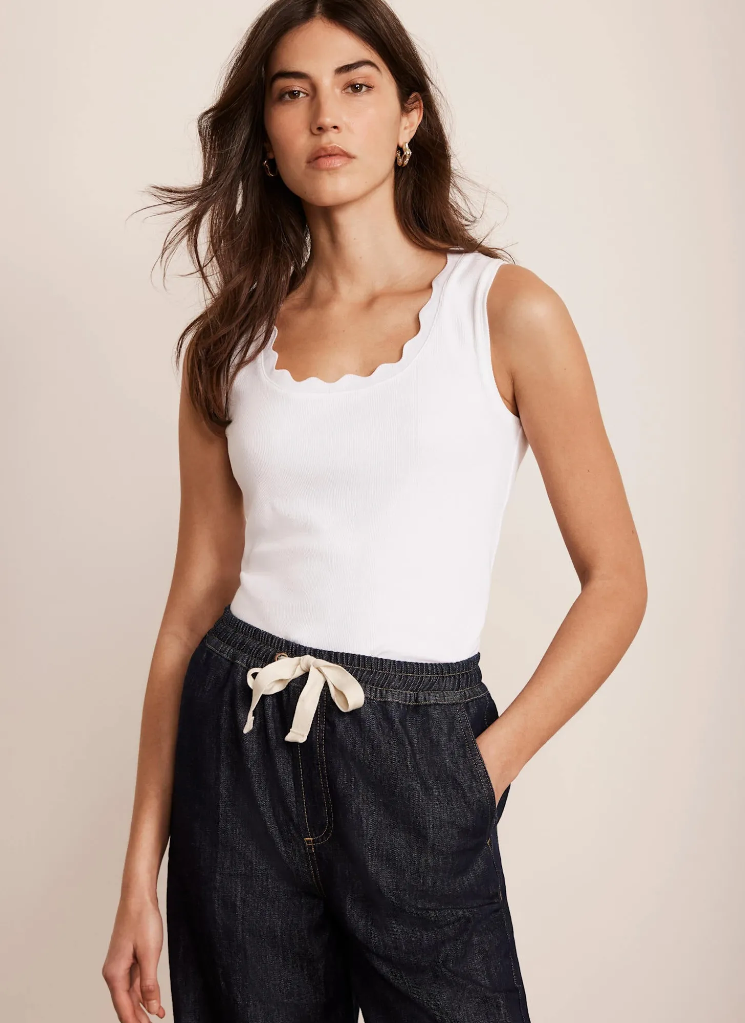 White Scallop Trim Vest Top