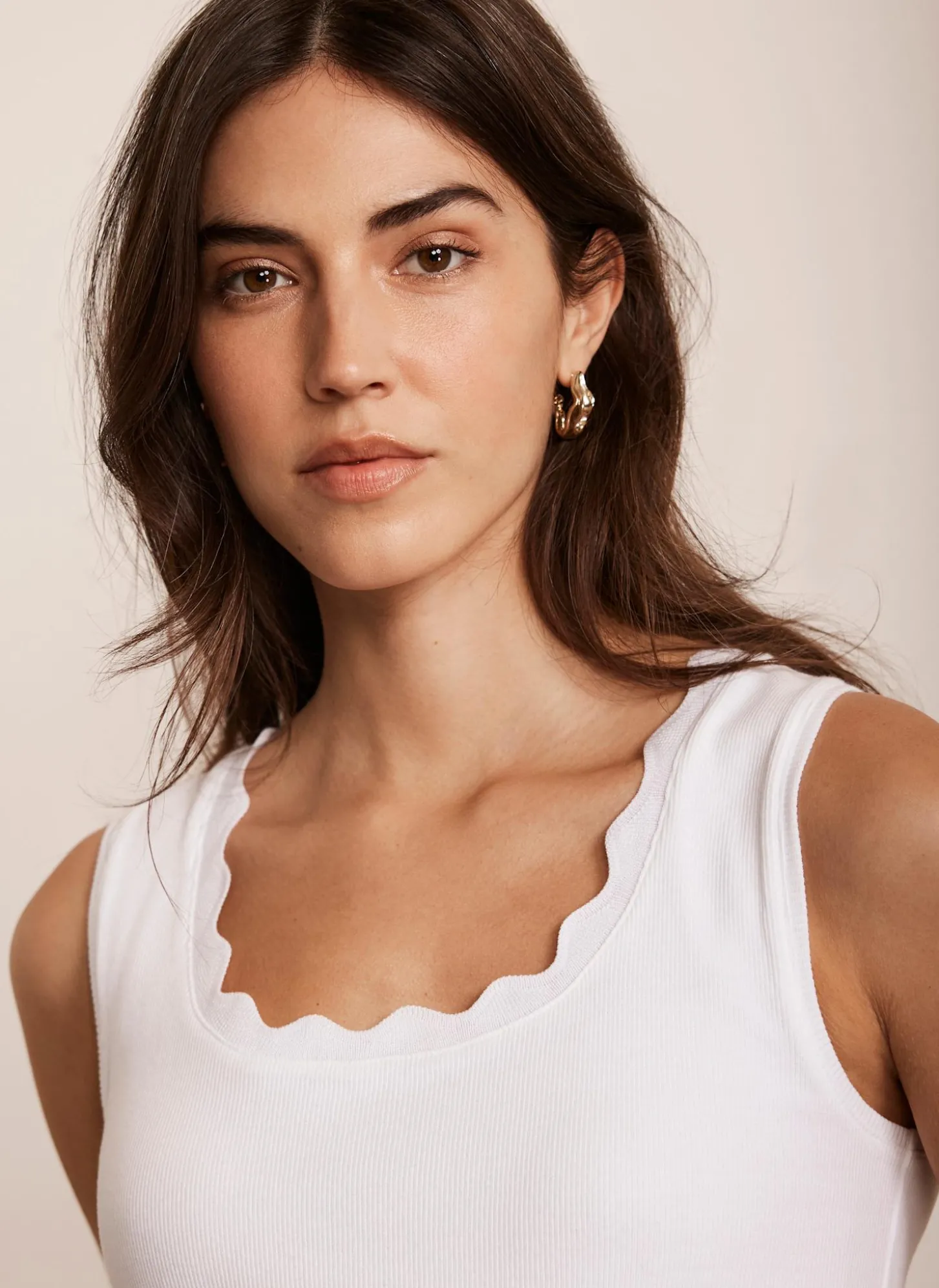White Scallop Trim Vest Top